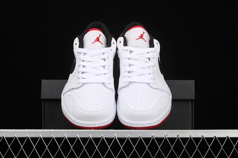 All categories Air Jordan Jordan series basketball shoes Air Jordan 1 Low G version pure original Air Jordan 1 Low AJ1 Joe 1 white black red cultural and leisure sports sneakers 553558-118